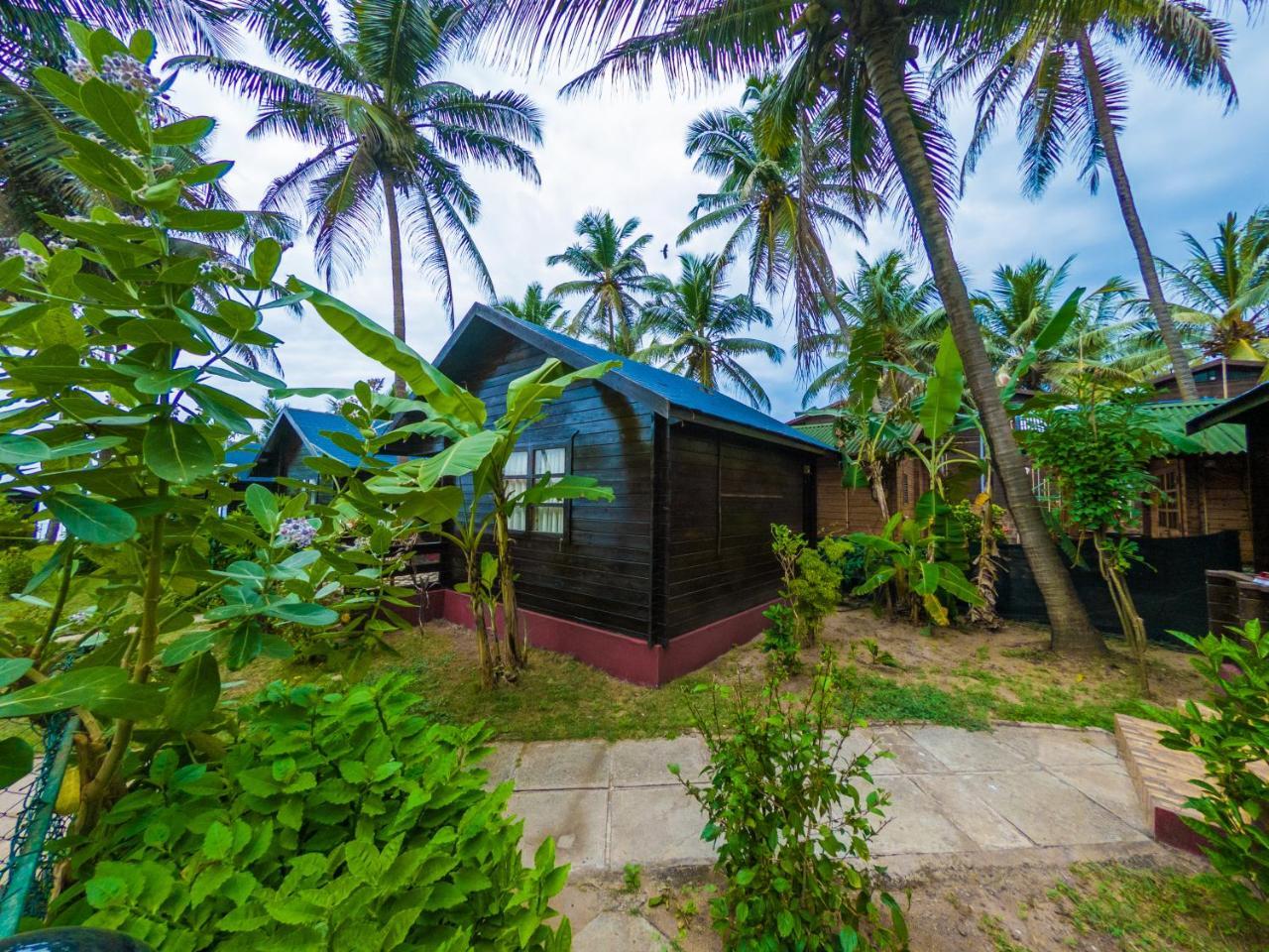 Vista Praia Beach Resort Anjuna Exterior foto